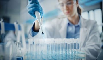 Vai alla notizia Ricerca: aperti i bandi UE 2023 della Partnership Global Health