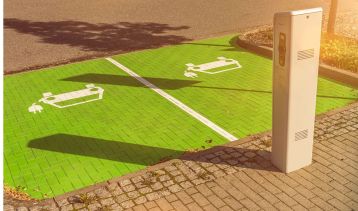 Vai alla notizia Mobilità elettrica: con ECOMOBS mappe aggiornate delle colonnine di ricarica