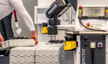 Vai alla notizia VIDEO Rocco (PoliMI): “Robot collaborativi, un’opportunità per la manifattura”