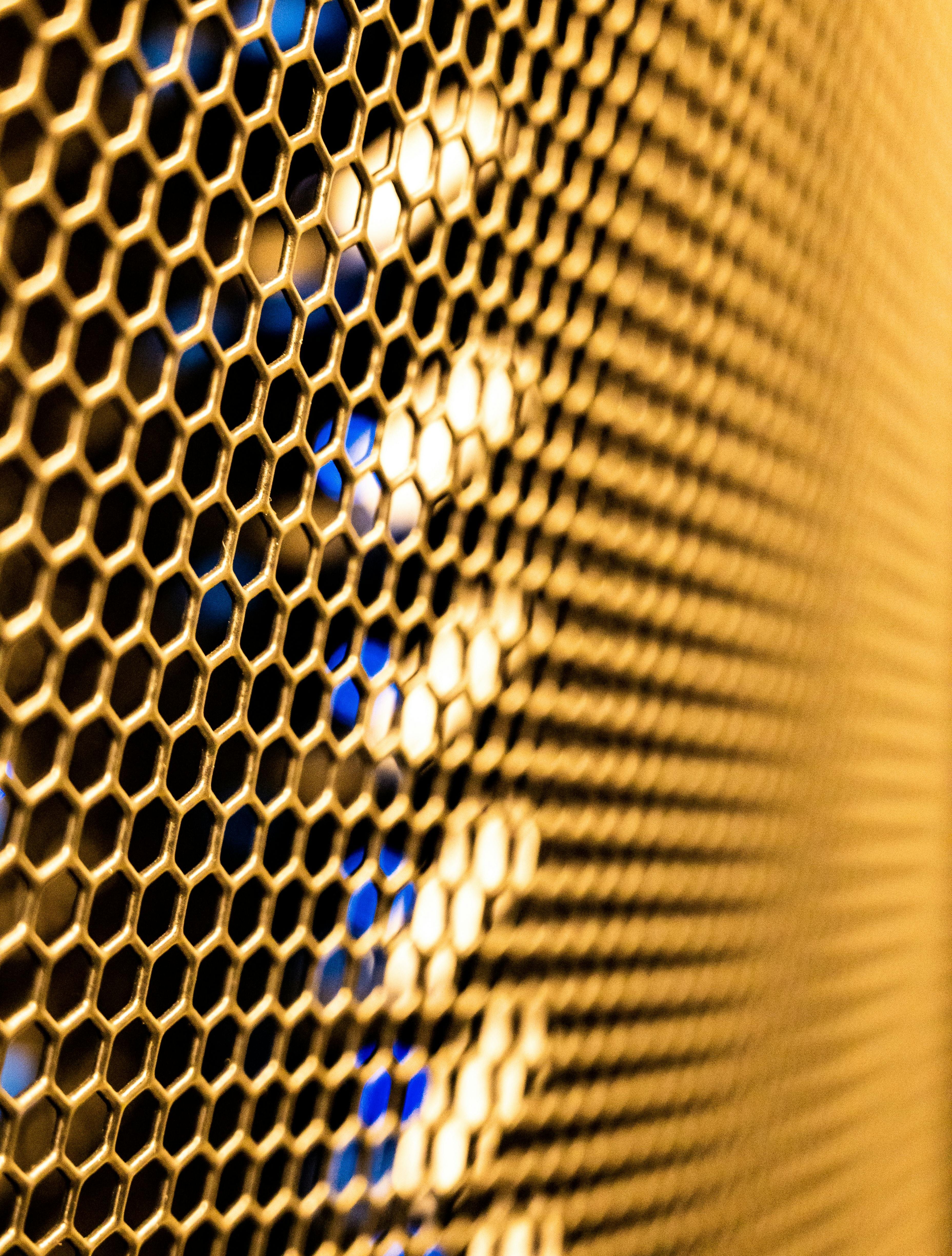  Si cercano partner industriali per sviluppare un sistema ibrido di celle a combustibile e batterie in un innovativo design kiloVolt per applicazioni mobili e stazionarie.